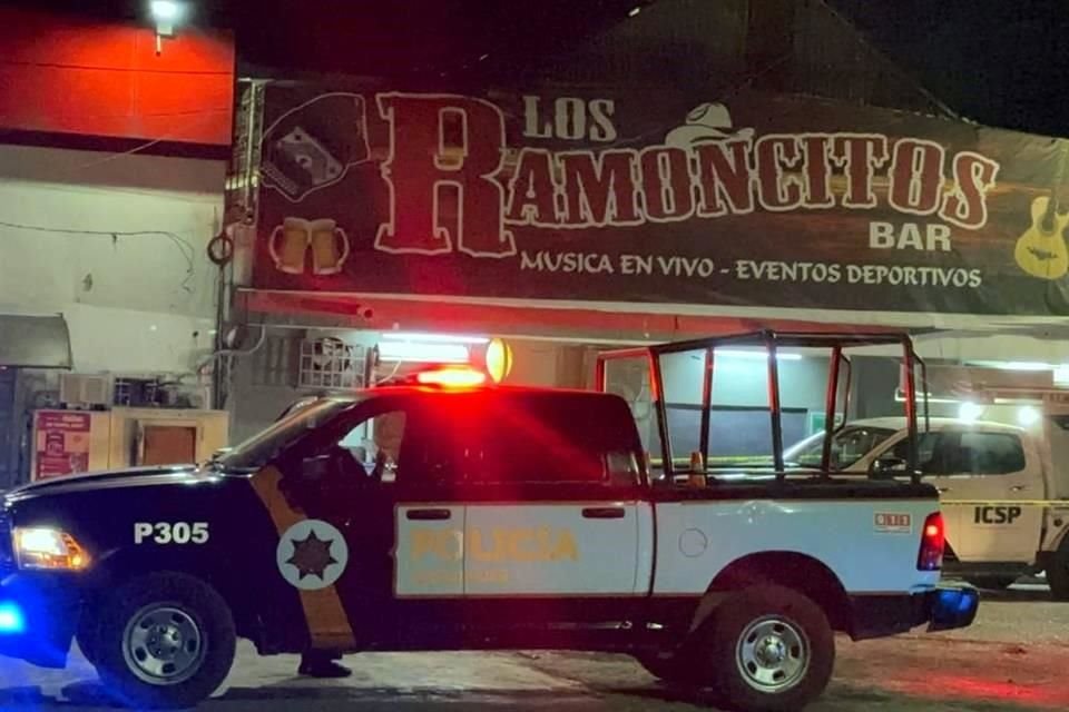 Un hombre fue asesinado de al menos tres balazos en un bar, en la Colonia División del Norte, en Guadalupe.