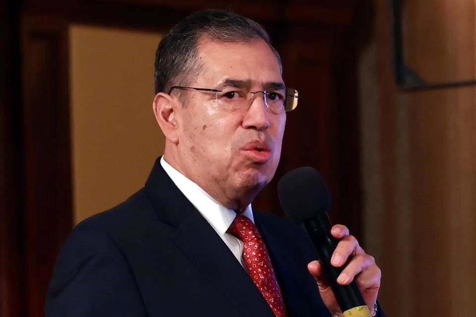 Como comandante de la GN, Rodríguez Bucio se hizo cargo del desmantelamiento de la PF. 