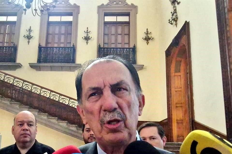 El Fiscal Javier Flores reveló que un grupo de la delincuencia organizada levantó al grupo Los Juniors de Monterrey.