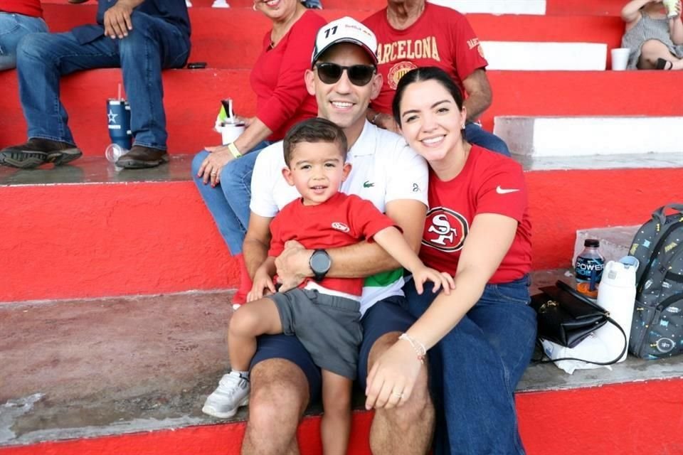 Eduardo Rodríguez, Fernanda Mayorga y Eduardo Rodríguez