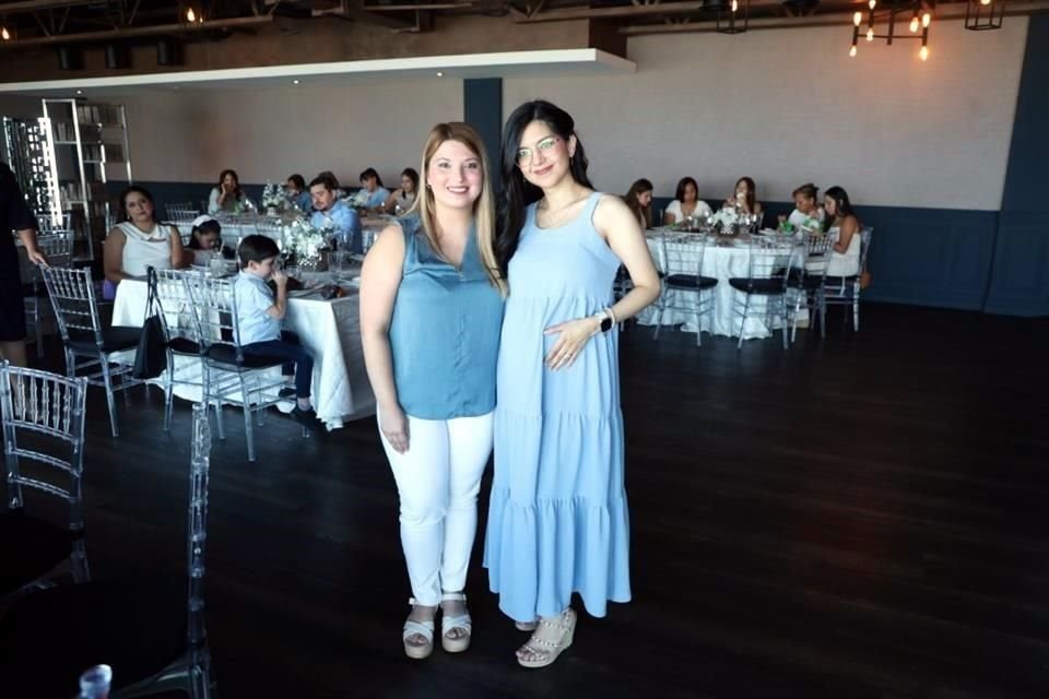 Ana Lucía Reyes y Melissa Salazar