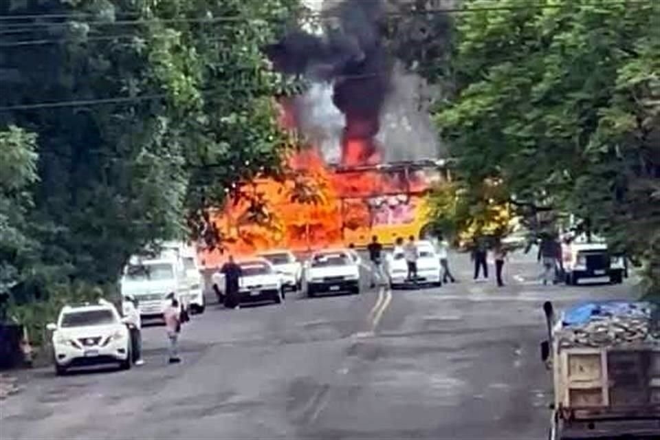 La ola de violencia fue causada por una confrontación entre el CJNG y la Familia Michoacana.