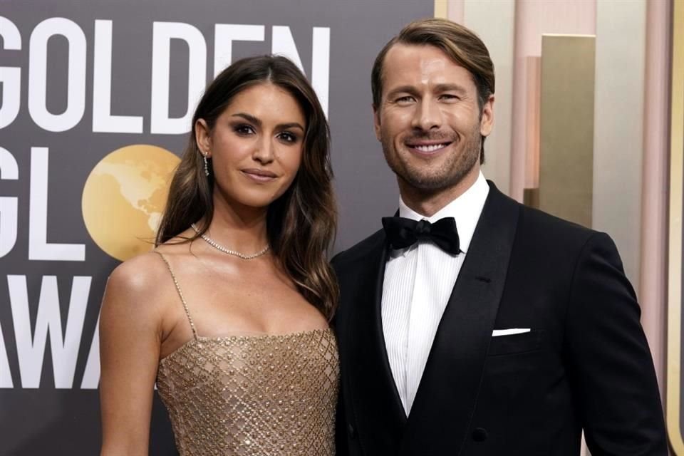 La modelo Gigi Paris compartió que la ruptura con el actor Glen Powell se dio porque no le daba 'su lugar'.