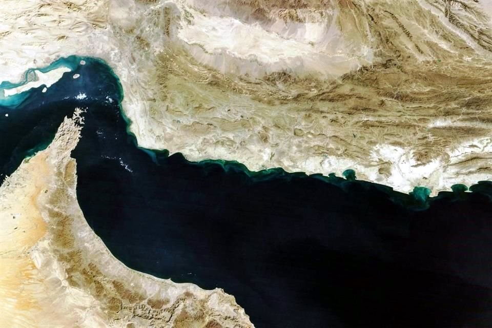 Los precios han subido desde el inicio del conflicto por el temor al cierre del estrecho de Ormuz, por el que circula aproximadamente una quinta parte del suministro mundial de crudo.