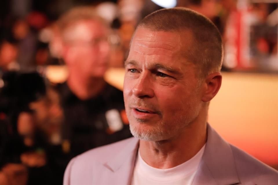 El ganador del Óscar, de 61 años, habló ampliamente sobre su experiencia en el grupo de ayuda.