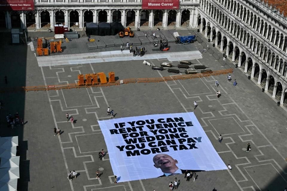 Funcionarios italianos y venecianos han criticado fuertemente las protestas y han dado la bienvenida a las nupcias de Bezos-Sánchez, que están programadas para más adelante esta semana.