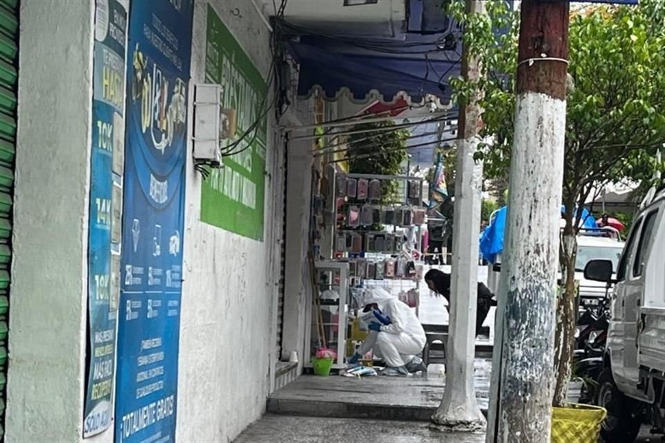 El comerciante fue asesinado dentro de su local de venta de celulares ubicado cercano al Ayuntamiento de Chilpancingo.