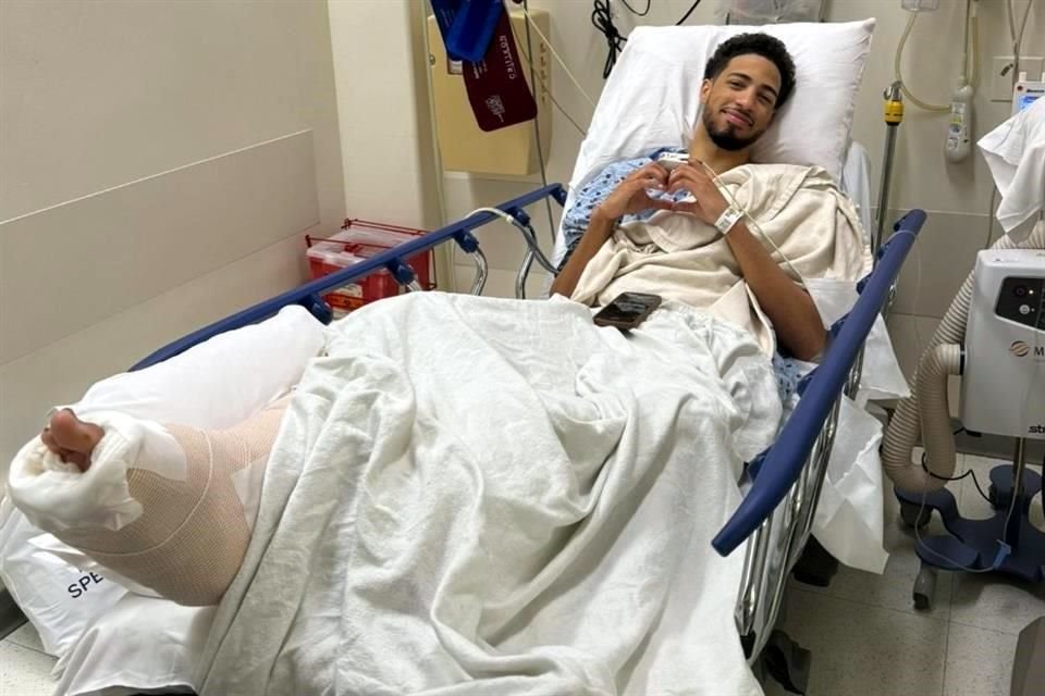 Tyrese Haliburton tras su cirugía.