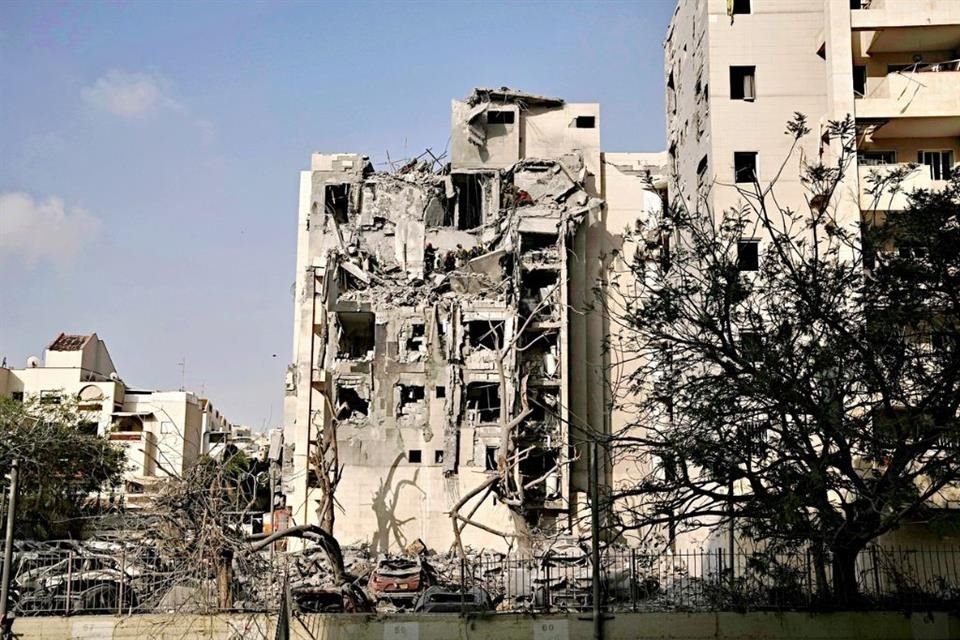 Tras el anuncio de fin de ataques, Irán lanzó misiles que impactaron un barrio en Beersheba.