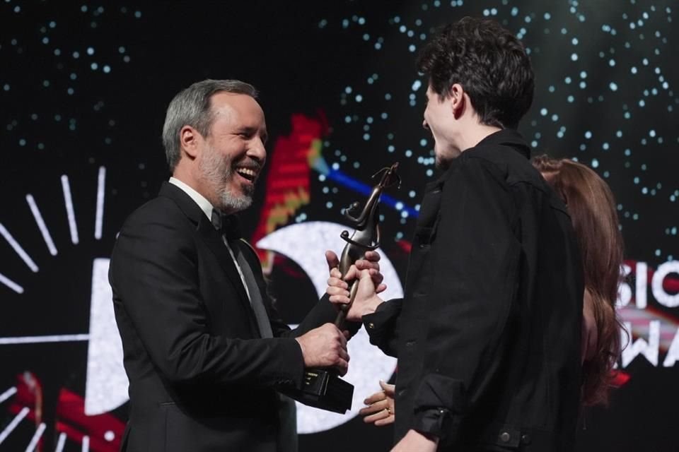 Esta será la primera aventura del agente secreto desde que los productores de la franquicia, Barbara Broccoli y Michael G. Wilson, llegaron a un acuerdo con el estudio.