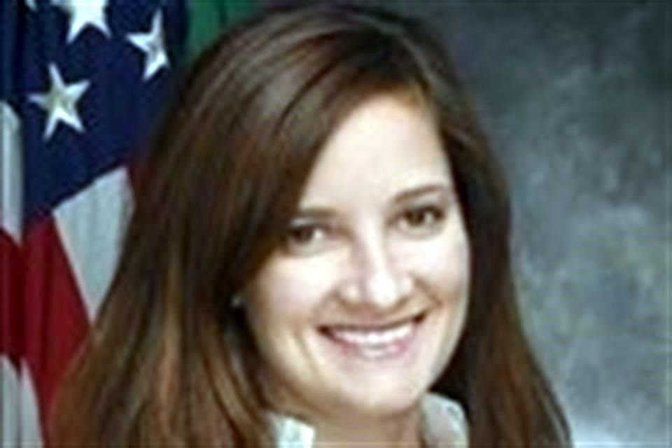 Anna Morris, subsecretaria interina del Departamento del Tesoro, es la responsable de combatir el financiamiento contra la seguridad nacional de Estados Unidos.