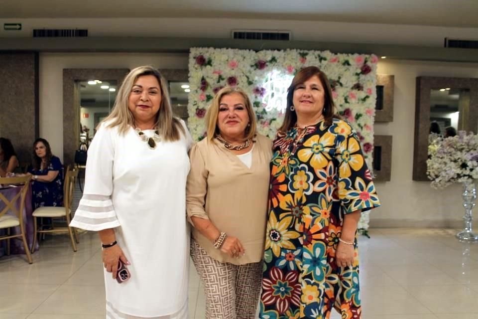 Mimis González, Pola Siller de Martínez e Irma Cano