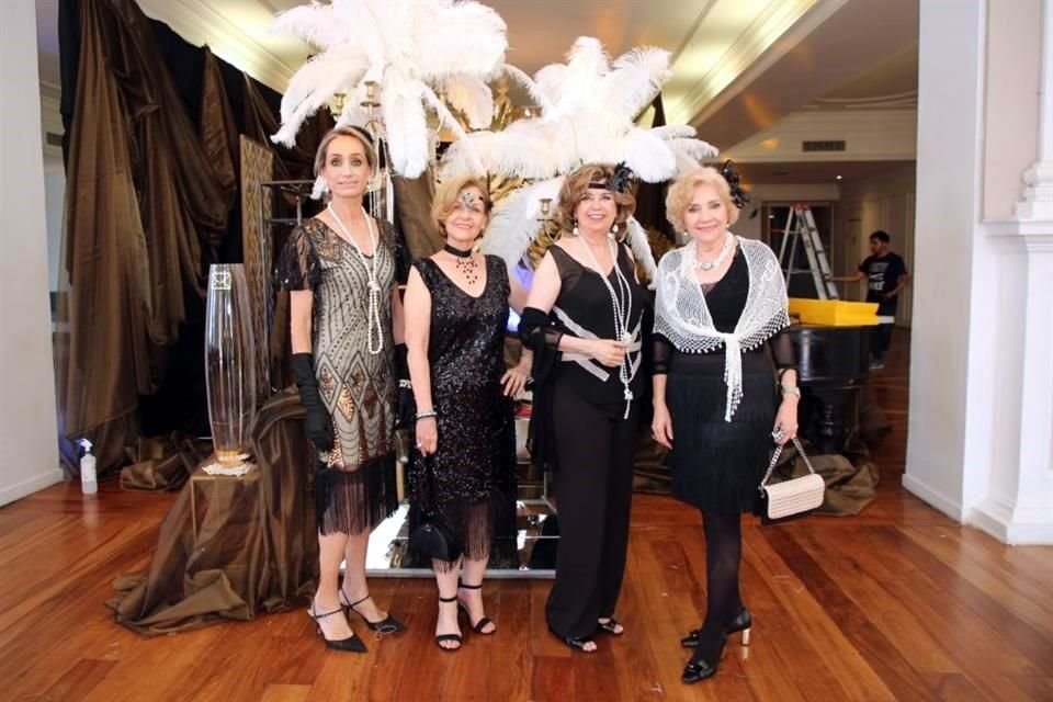 Alexandra Castro, Mariela Coindreau, Chiquis Morales y Yolanda Garza