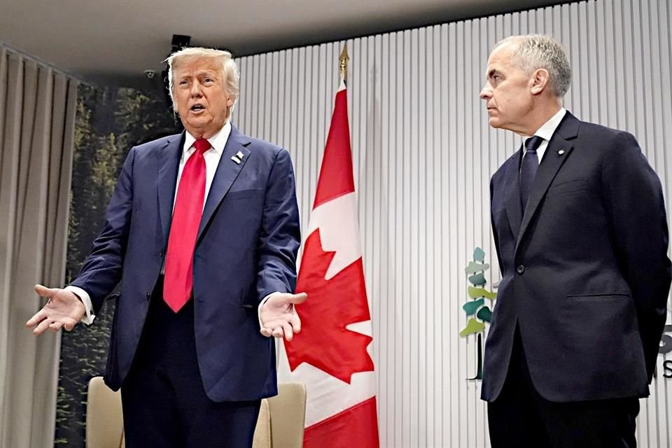 Trump terminó negociaciones comerciales con Canadá debido a tarifa que ese país pondrá a servicios digitales a empresas tecnológicas de EU.