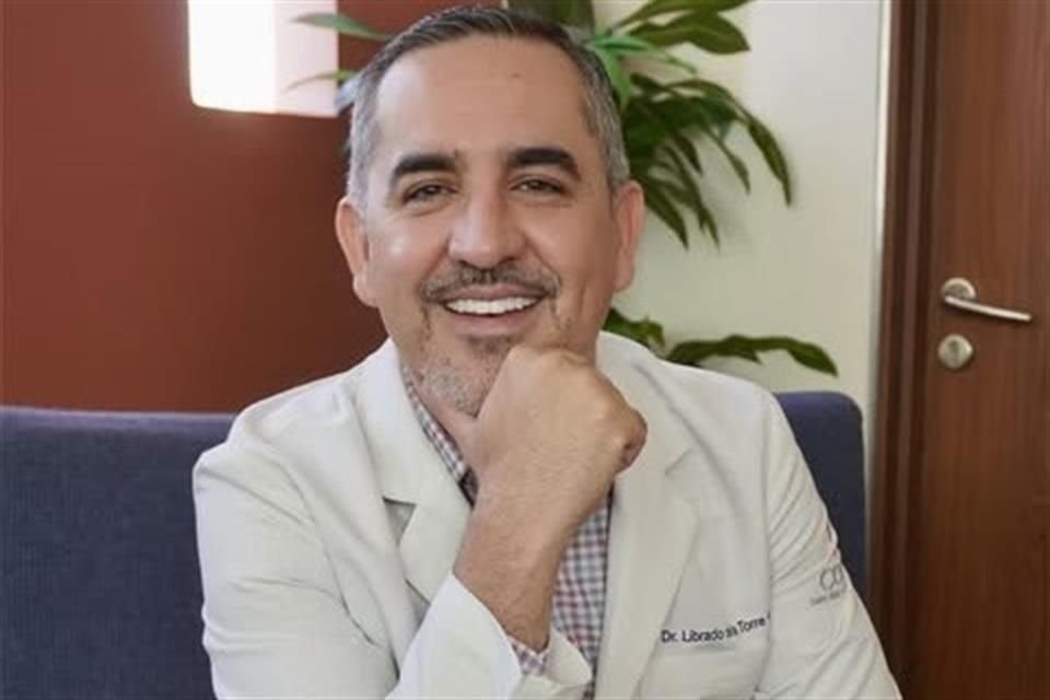 De la Torre Campos fundó el Cemer en Jalisco en 2012, una institución que, en conjunto con la Unitae, han realizado más de 500 trasplantes renales.