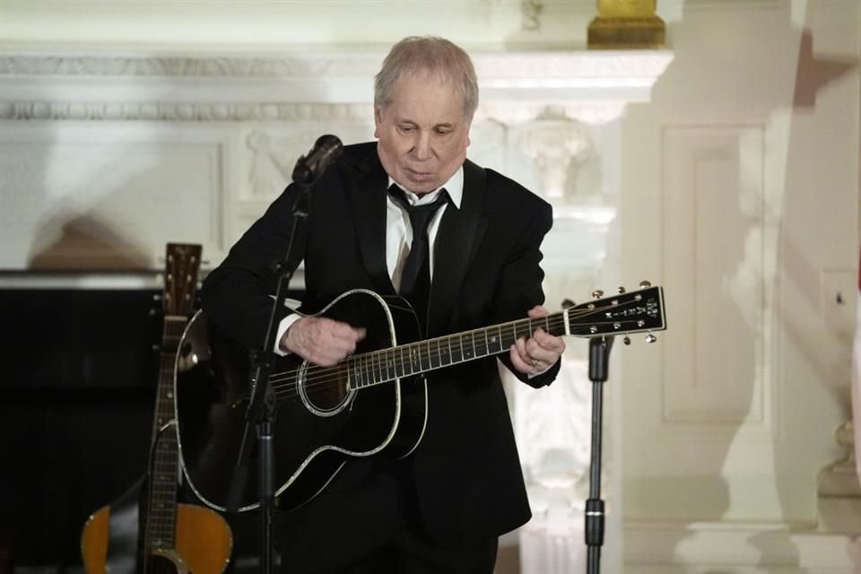 El intérprete usó sus redes sociales para anunciar las razones de la cancelación, disculparse con sus fans y dar detalles sobre los reembolsos de las entradas.