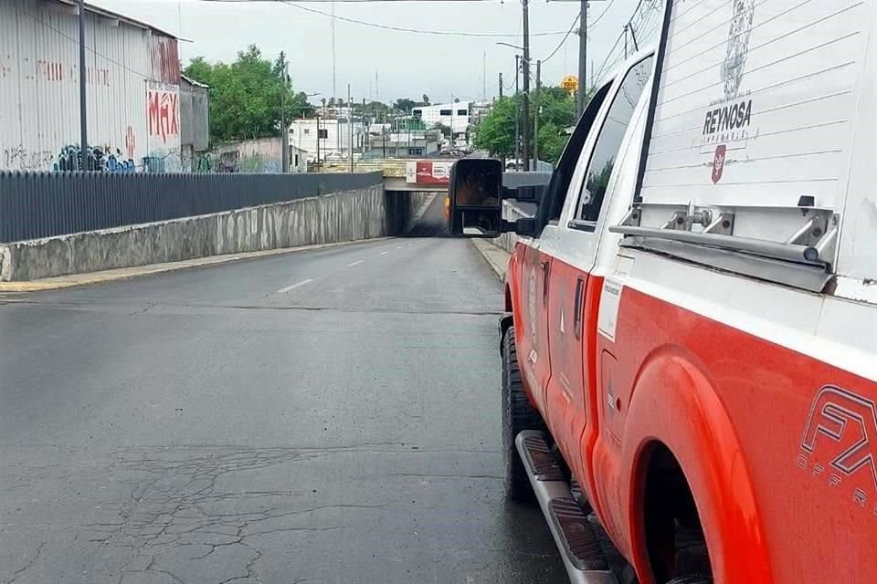 Autoridades en Reynosa realizan recorridos para monitorear lugares susceptibles de inundaciones.