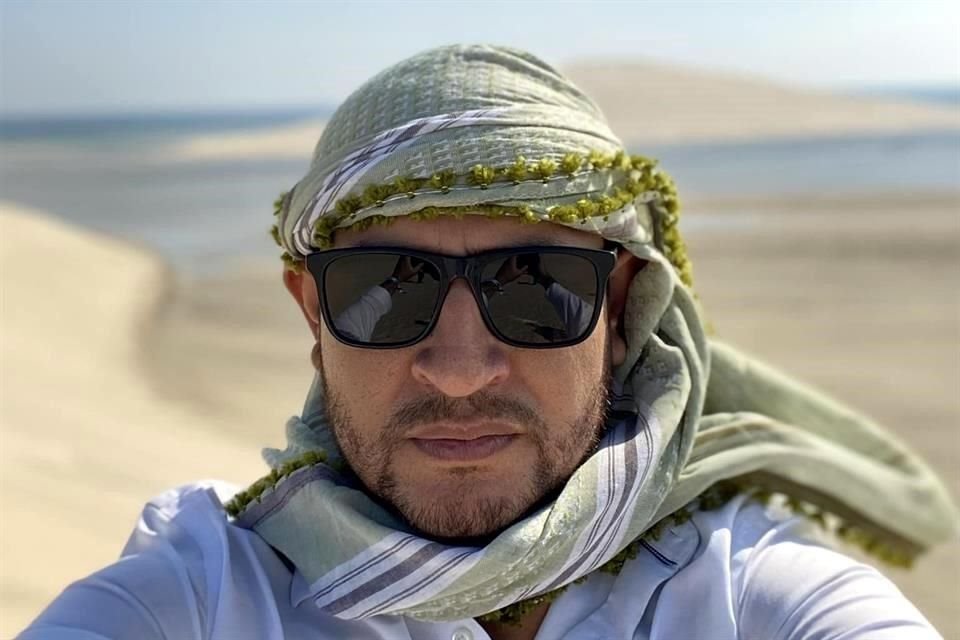 El propio hermano del Alcalde imputado ha presumidos sus viajes a Asia, Europa, a el Sahara o Dubai.