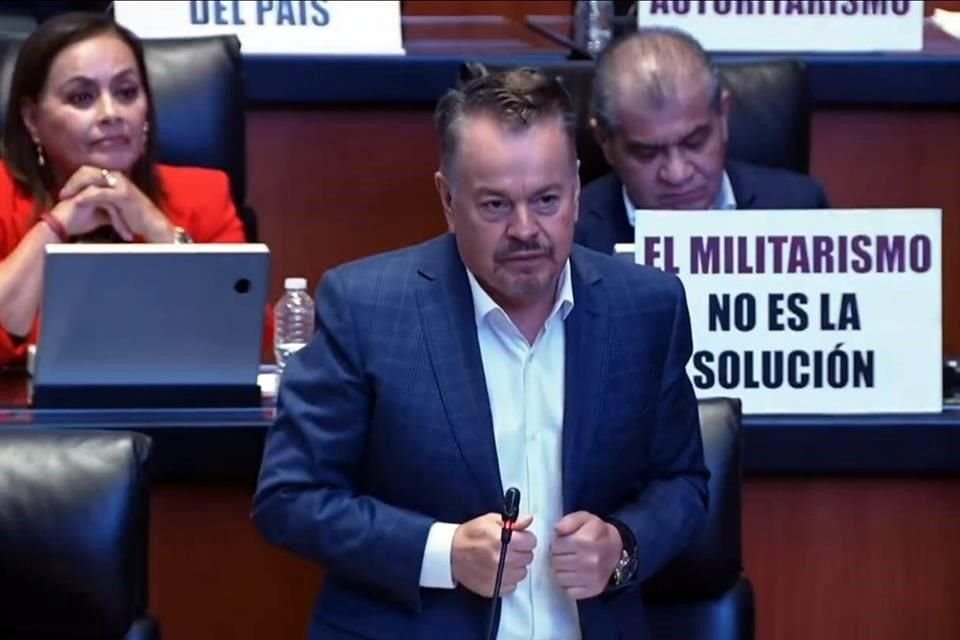 El senador panista Mario Vázquez reprochó la actuación del ex Gobernador Javier Corral.