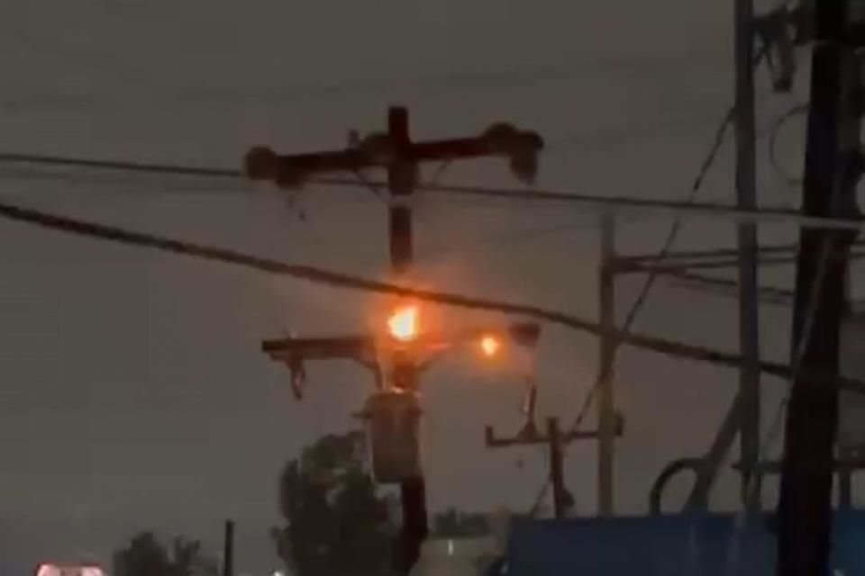 El incidente se registró en la calle Batalla de Aguascalientes, entre Luis M. Farías y Ejército del Noreste, en la Colonia Villa Santa Cecilia.