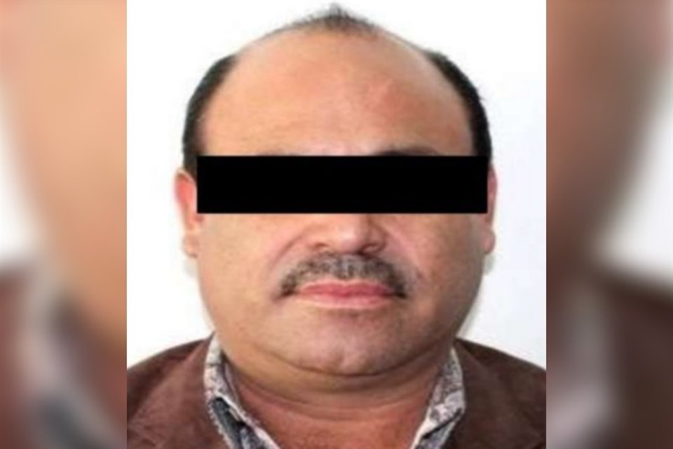 Juez impuso prisión preventiva a 'Don Checo', presunto líder de organización dedicada al huachicol en centro del País, y a cinco cómplices.