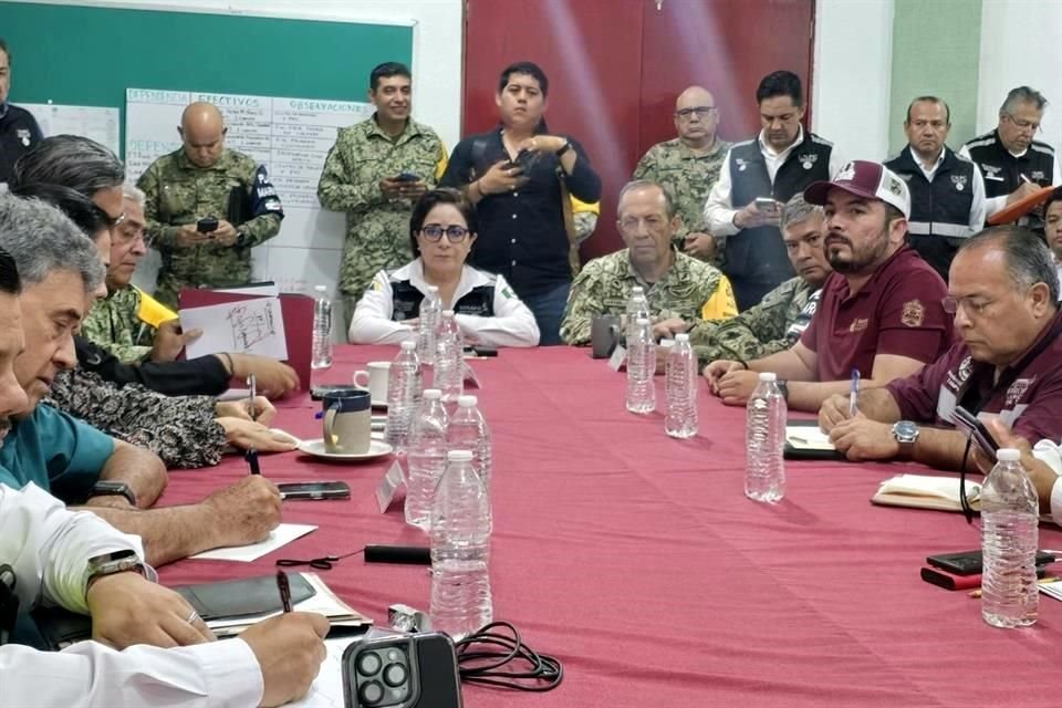 Laura Velázquez, titular de la Comisión Nacional de Protección Civil, arribó al sur de Tamaulipas para supervisar las acciones de auxilio.