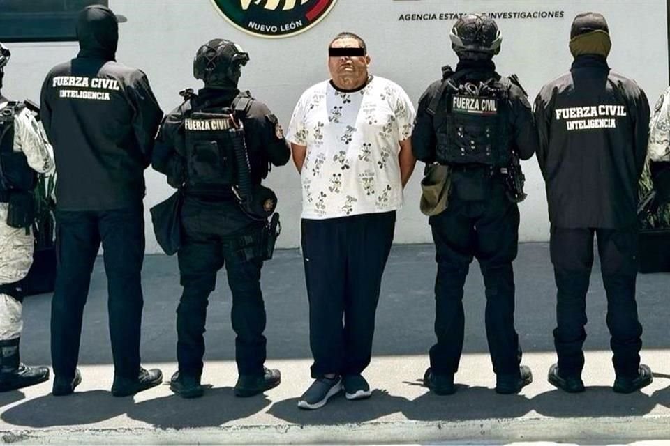 El presunto responsable fue identificado como Víctor, de 37 años, quien también se desempeña como cantante de rap, detalló Fuerza Civil.