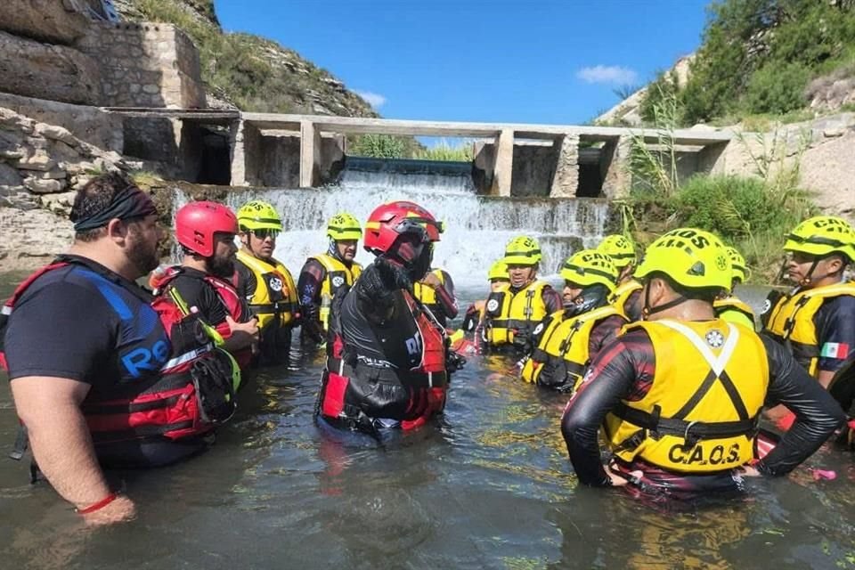 La Administración Trump agradeció a autoridades mexicanas por el envío de bomberos y personal de protección civil a Texas.