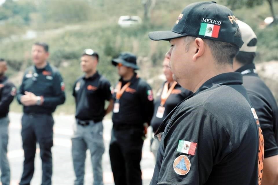 El grupo de 15 rescatistas estará apoyando en la región de Hill Country.