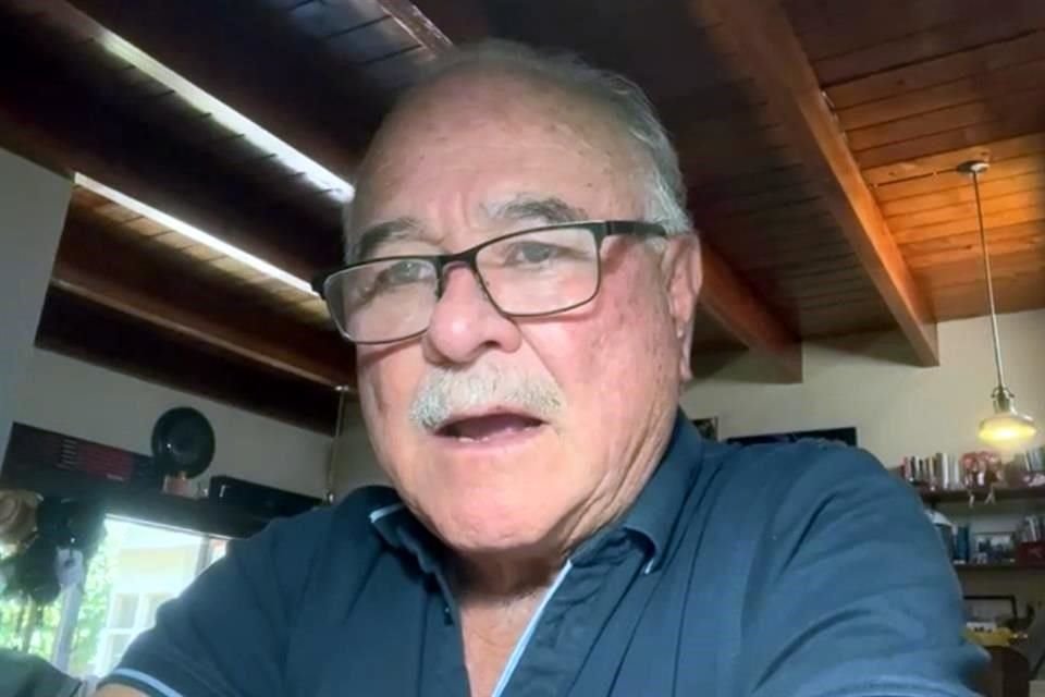 El ex Gobernador afirmó que  documentación está avalada por la aduana, el SAT y la Secretaría de Energía.