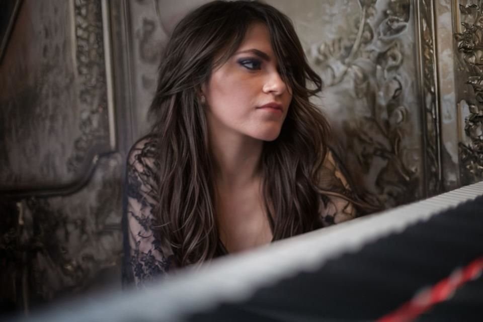 La cantante dijo que acercarse a sus vivencias personales para componer y exponer lo que ha aprendido era el proceso natural y obligado, porque tiene mucho por expresar.