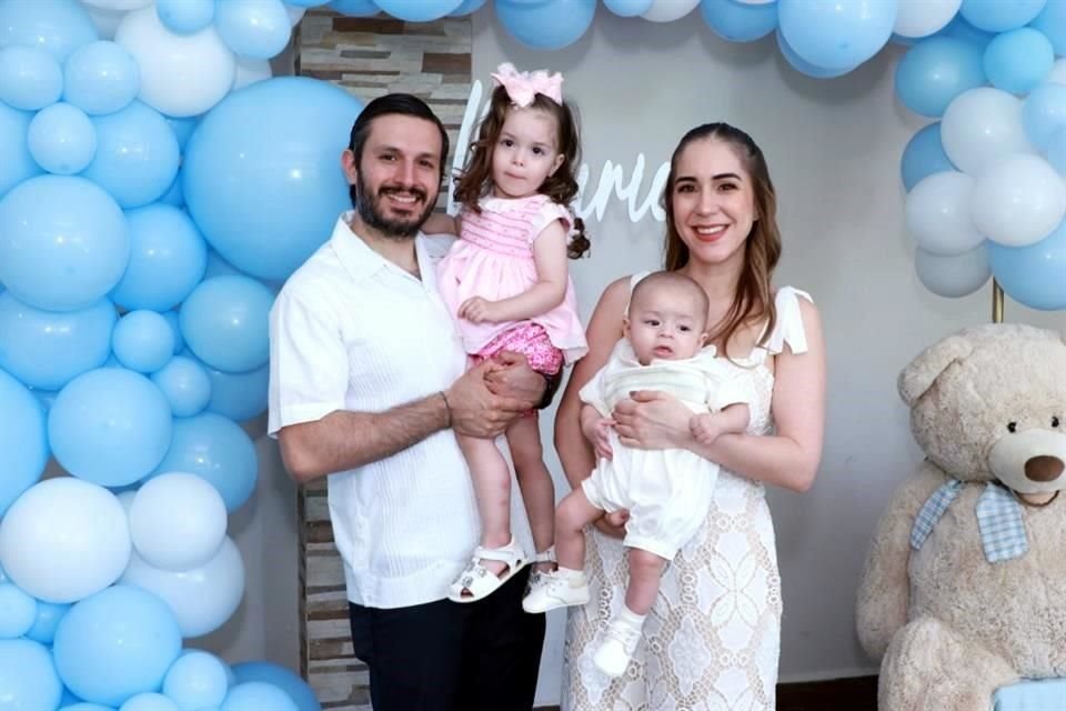 Marcial Cavazos, Ana Caty Cavazos Lugo, Mauricio Cavazos Lugo y Caty Lugo de Cavazos