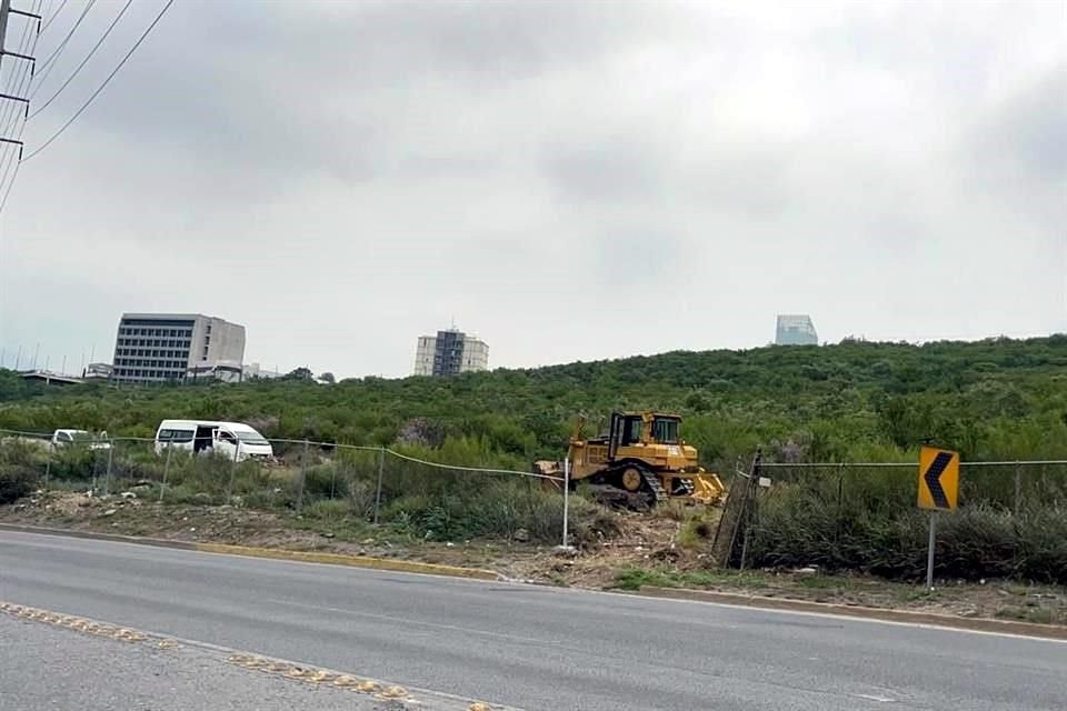 La maquinaria fue vista a la altura de Lázaro Cárdenas y Río Tamuin.