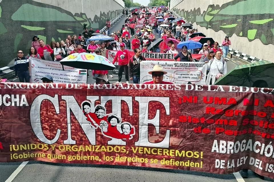 Ante la visita de la Presidenta Claudia Sheinbaum a Tuxtla Gutiérrez, Chiapas este viernes, la sección 7 de la CNTE valora realizar movilizaciones.