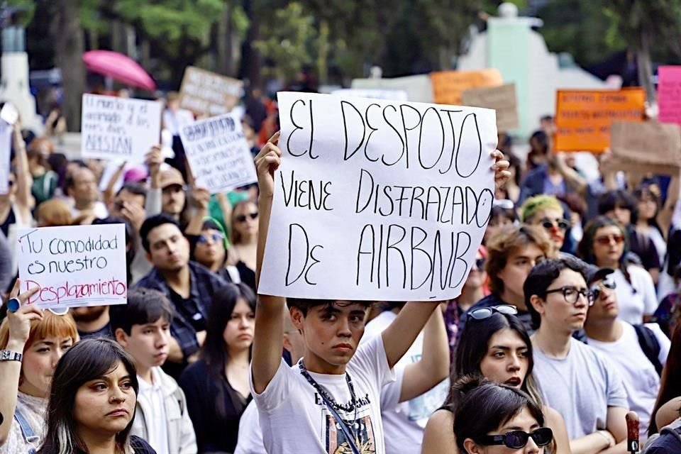 Marcha contra la gentrificación en la Ciudad de México