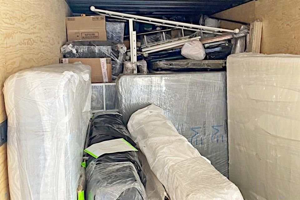 Familias con paisanos deportados padecen cobros altos de Aduanas mexicanas, luego de que seres queridos vuelven a País tras expulsión de EU.
