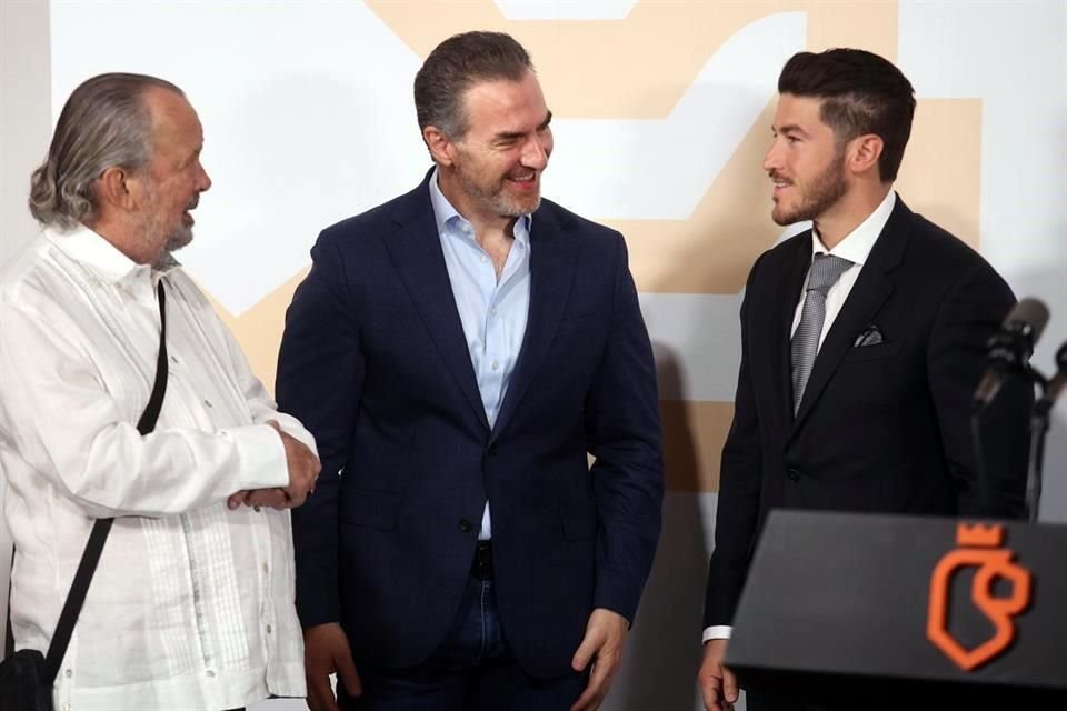 El Gobernador Samuel García, el Acalde de Monterrey Adrián de la Garza y Mauricio Fernández, Alcalde de San Pedro.