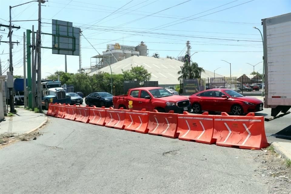 Las obras del Metro provocaron el cierre del retorno de Miguel Alemán y Ruiz Cortines, donde ya se realizan perforaciones.