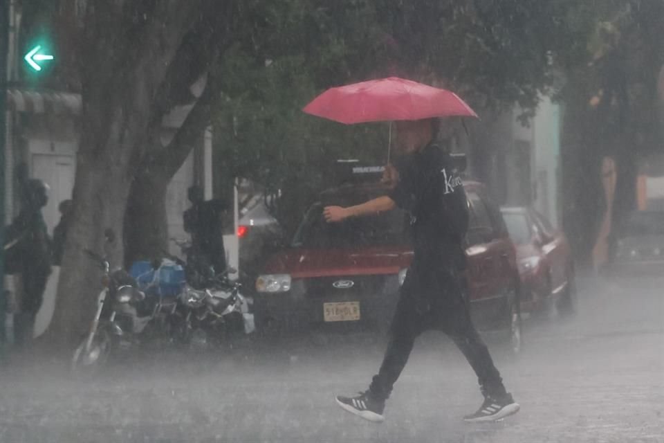 La SGIRPC emitió una alerta generalizada por lluvias.