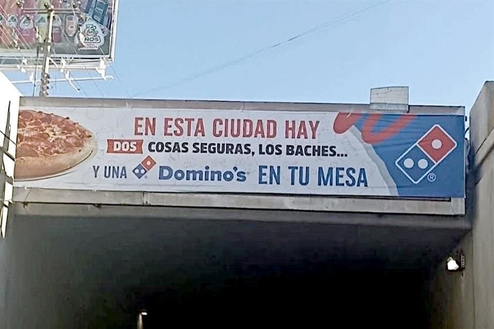 After a Domino's Pizza advertisement referenced potholes in San Luis Potosí, a branch in that city was closed.