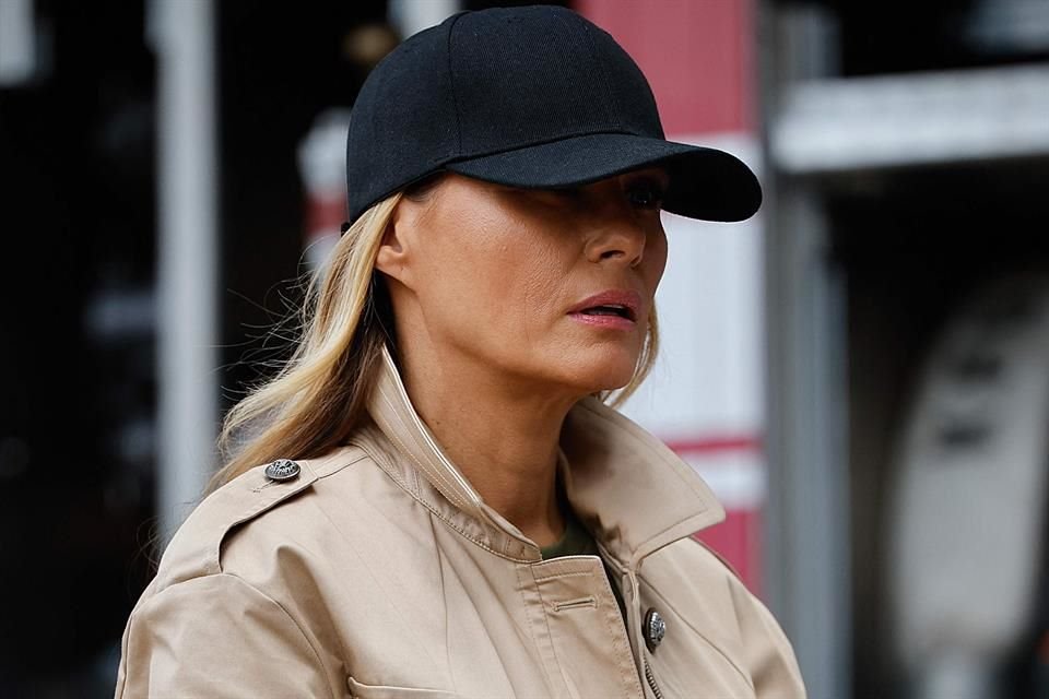 Muchos usuarios de internet la han apodado 'La Agente Melania Trumpenko', además de compartir publicaciones y memes celebrando su postura.