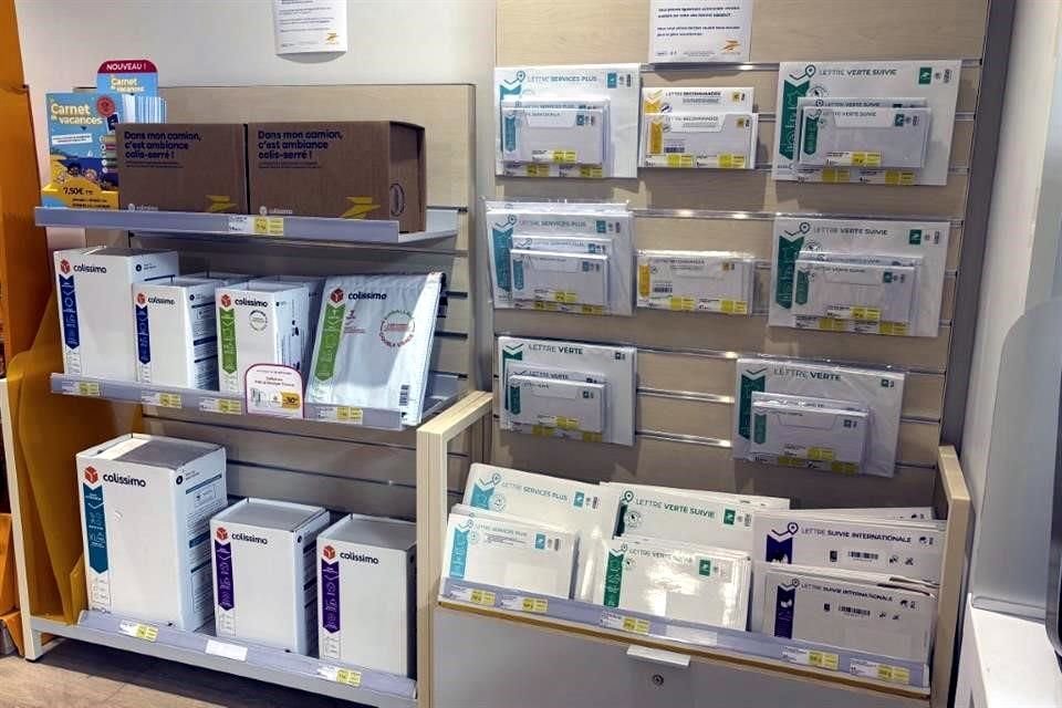 El servicio postal de Francia suspendió el envío de pequeños paquetes y sobres a EU debido a los aranceles.
