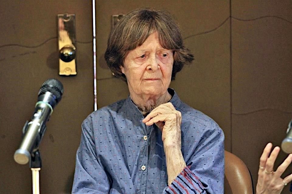 Gerda Gruber, artista visual.