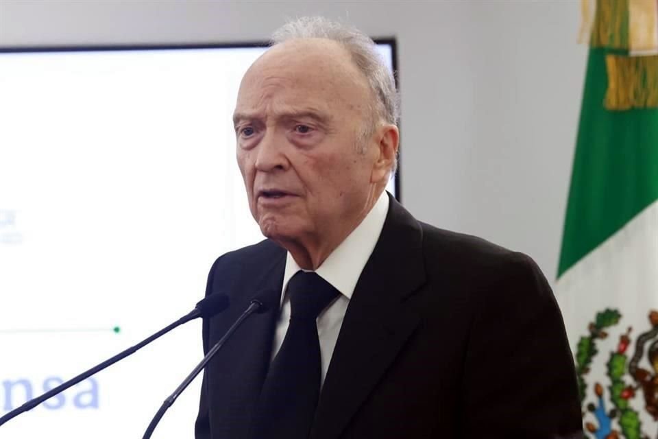 Sorpresiva convocatoria a sesión hoy en Senado tras visita de Adán Augusto a Palacio Nacional; se rumora que titular de FGR dejará el cargo.