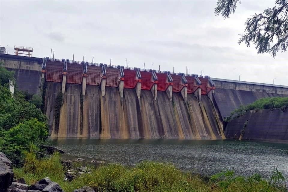 Por las lluvias y escurrimientos de ayer y madrugada de hoy, La Boca amaneció con un llenado del 103.67 por ciento.