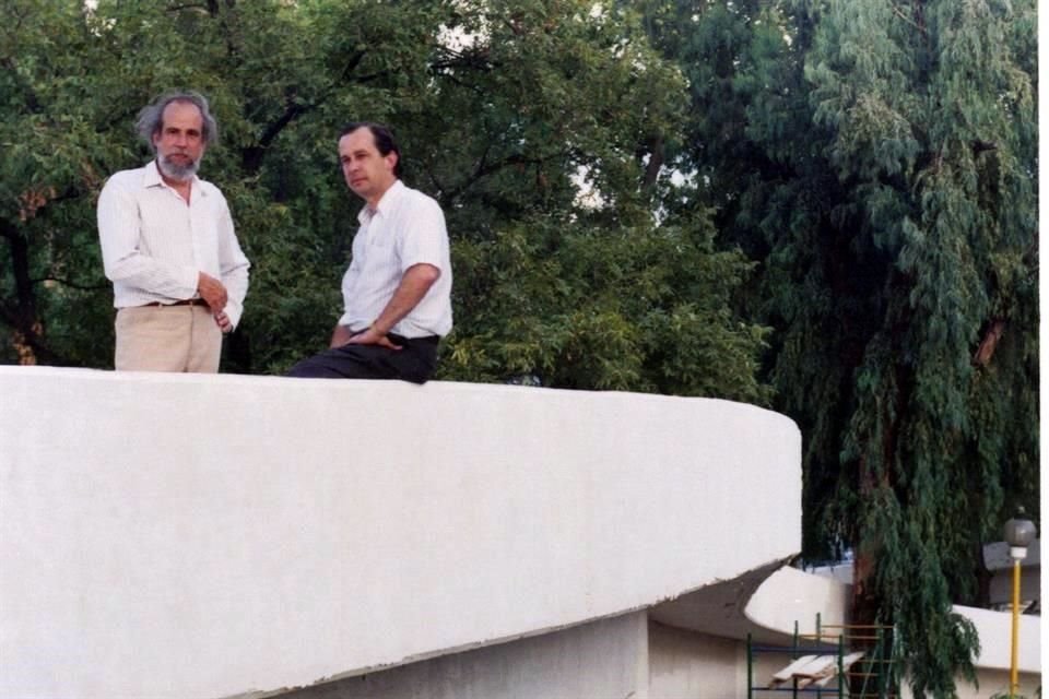 Las Calzadas San Pedro y Del Valle, así como el Paseo de los Duendes y Plaza Fátima fueron parte del sello del panista durante ese primer periodo como Alcalde.