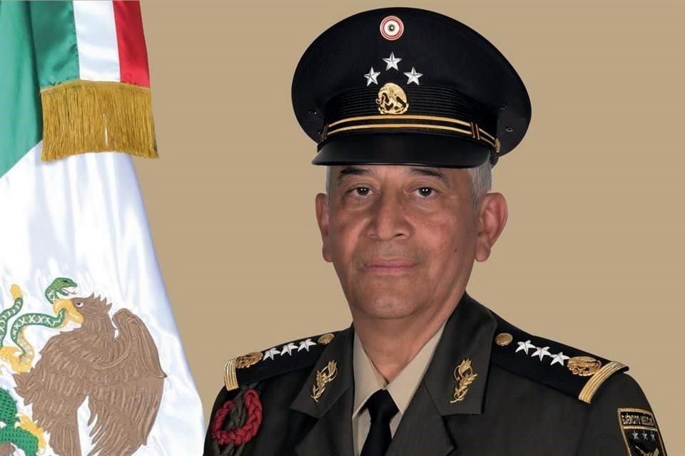 Leana Ojeda fue comandante de la Tercera Región Militar en Sinaloa y le tocó el inicio de la guerra entre 'Los Chapitos' y 'Los Mayitos'.