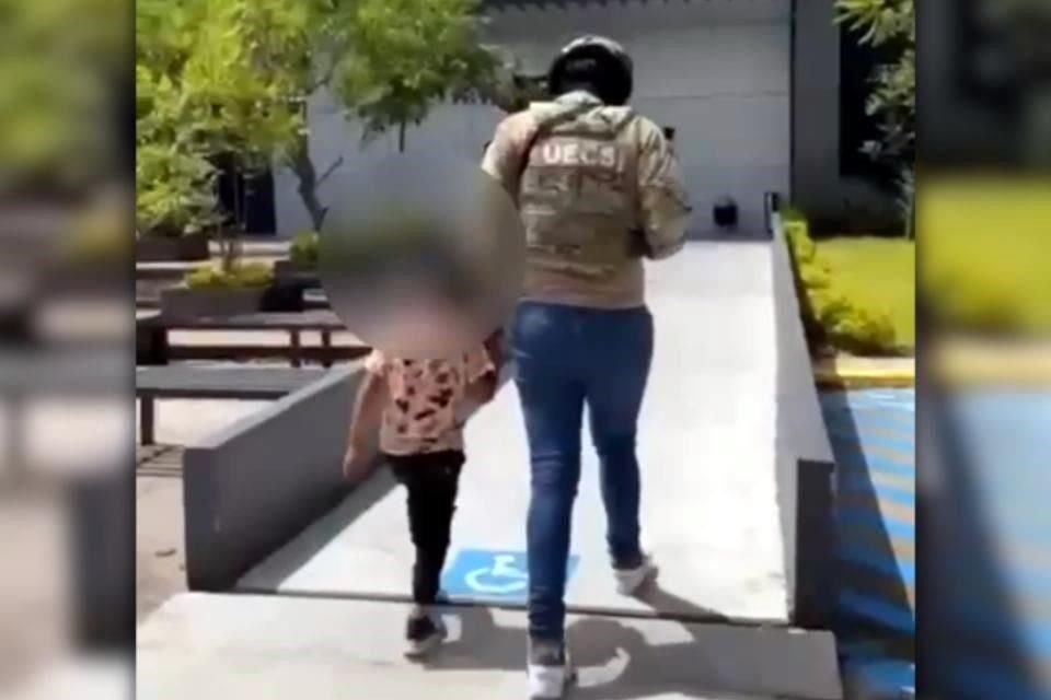 El menor, indican fuentes oficiales, fue localizado en el poblado de Tenango, en Jantetelco, donde se desplegó un operativo que dio con su paradero y con el que se logró la detención de dos personas.