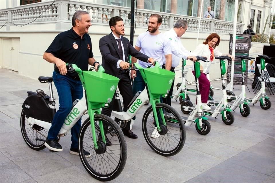 El arranque del nuevo sistema se dio en un evento oficial encabezado por Alcalde Héctor García y el Gobernador Samuel García.