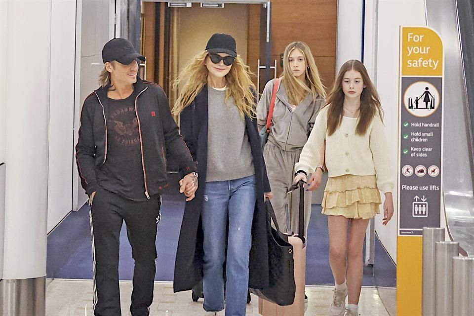 La apretada agenda de ambos presuntamente causó la separación.